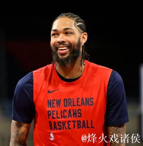 英格拉姆上半场投篮9中5，三分4中3得到18分2篮板